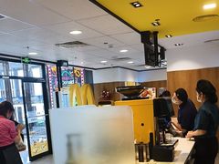 -麦当劳(呼市新华东街店)