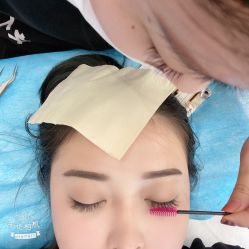 -爱小小美甲美学