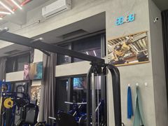 -浩克健身工作室