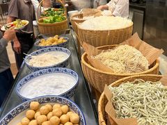 -圣丰索菲特·2 On 988 Café 自助餐厅