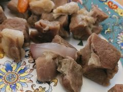 -毛辣果·贵州红酸汤牛肉火锅(西单店)