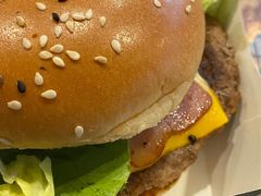 -麦当劳(展览路店)