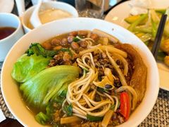 -南湖名都·景湖轩全日制餐厅·海鲜自助·东南亚风味·临湖而食