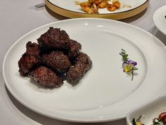 沪市牛肉粒-屋里厢上海菜馆