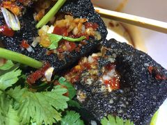 -黑色经典臭豆腐·湖南特产(步行街店)