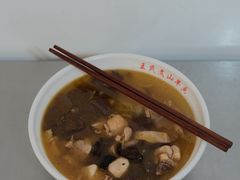 -文山荷鲜居(翠湖店)