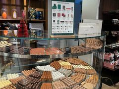 -Laderach 莱德拉(上海环贸iapm店)