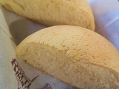 原味香草面包-劳顶笨咖啡(益华广场店)