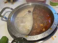 -嘎琉鲜切牛肉自助火锅
