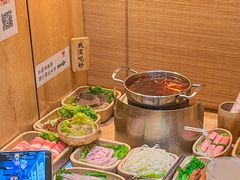 -独食火锅·半米屋台(直营总店)