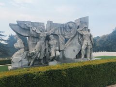 -上海市龙华烈士陵园