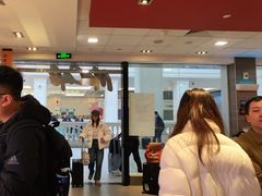 -麦当劳(汉口火车站候车室店)