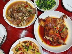 -芦茨金富饭庄·25年老字号·专做稻草鸡