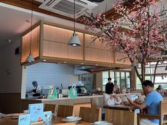 -蜜桃餐厅·伴山(湖滨商业街店)