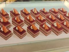-红咖啡西餐厅·自助餐(惠州翡翠山华美达酒店)