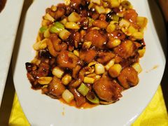 宫保鸡丁-红红烤鸭店(西单店)