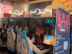 -小魔虎电竞馆·二进制店