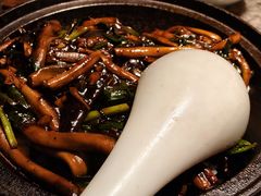 金牌响油鳝糊韭香拌饭-南京大牌档(青岛万象城店)