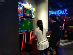 -世代星球·保龄球·镭战真人CS·团建(杨浦店)