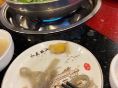 -老石黑山羊毛驴肉火锅(金凯广场店)
