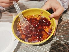 -老街烧烤大排档·地道湖北菜·龙虾馆(汉口火车站店)