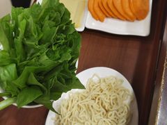 -楼外楼肥羊木炭火锅居(乐群街店)