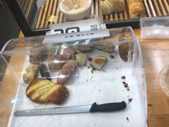 -焙丽拾光(麦凯乐直营店)