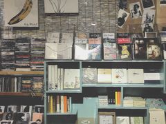 -守望者书店(南开大悦城店)
