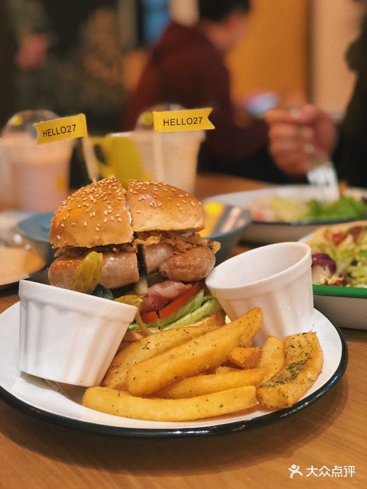 hello 27-德国盘肠汉堡-菜-德国盘肠汉堡图片-杭州美食-大众点评网