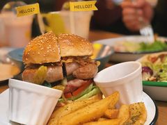 德国盘肠汉堡-HELLO 27 意面·沙拉·帕尼尼