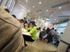 大堂-满记甜品(荟聚购物中心店)