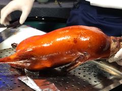 精品烤鸭-悦江(梅奔中心店)