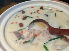 -老阿爸鲜鱼土菜(昆山花桥店)