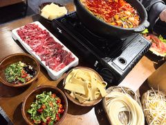 -黔有有贵州酸汤夺夺粉火锅(五味十字店)