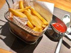香炸宽薯条-新贝乐意大利餐厅(苏州中心店)