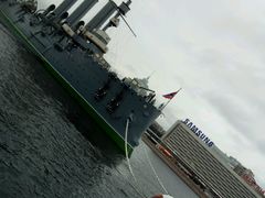 -阿芙乐尔号巡洋舰