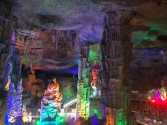 -泰安地下龙宫景区