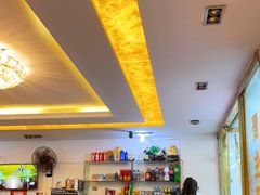 -尚品牛味汤锅火锅(康定总店)