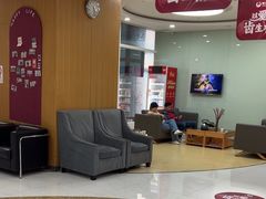 -雅悦齿科(顾村公园店)