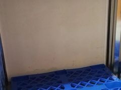 -安东易迷你仓自助寄存仓库(淞虹路店)