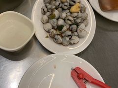 -胡须佬鸡煲四季火锅店(石厦西村直营店)