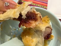 云南现烤鲜花饼-香巴拉云南餐厅(华莱坞店)