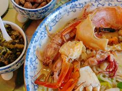 -霆记海鲜·只为这碗面(滨江店)
