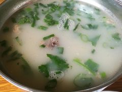 狗肉汤-百年石锅饭·朝鲜族传统民餐