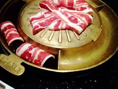 -猪啊牛呀羊啊铜盘烤肉(正大广场店)