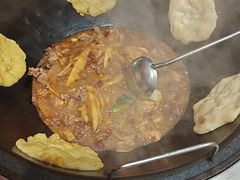 -鲁员外地锅鸡地锅鱼(古墩路店)