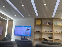 -弘仁宝佳比亚迪4S店(宝山旗舰店)
