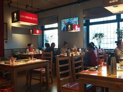 大堂-老佛爷炭火蛙锅直营(清滨路总店)