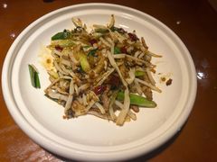 -魏铭鱼头捞饭(晋阳路店)