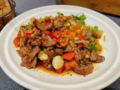 小炒黄牛肉-钱塘秋荷(开鲁路店)